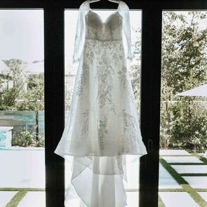 Oleg Cassini Wedding Dress
